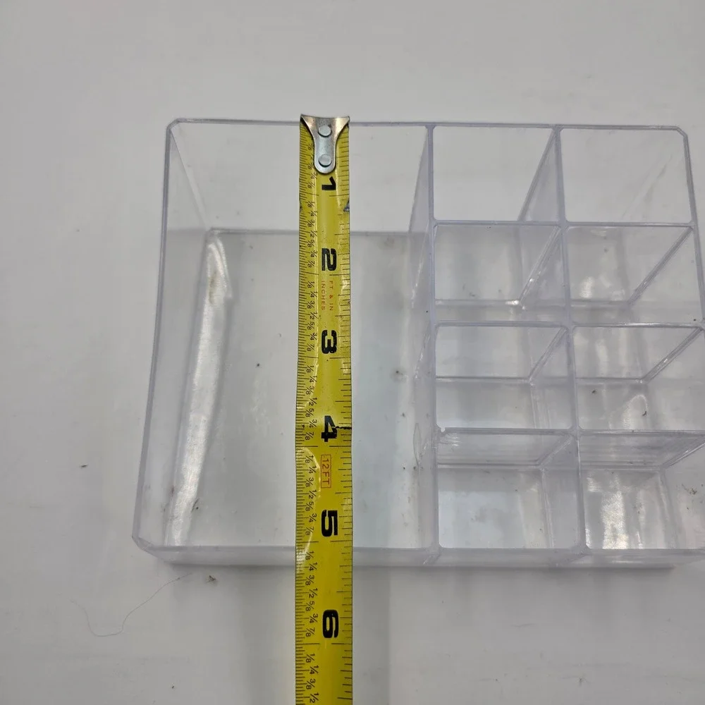 Unbranded acrylic makeup